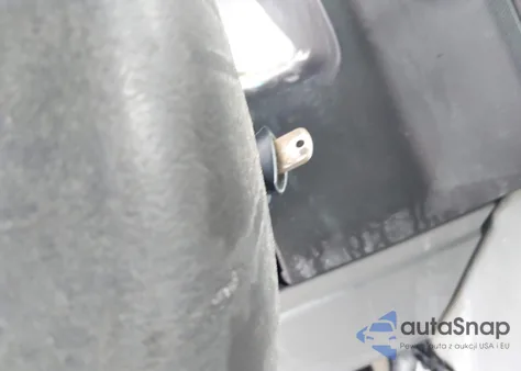 2011 Ford E-250 Commercial из США, поврежденный, VIN 1FTNE2EL4BDA70585